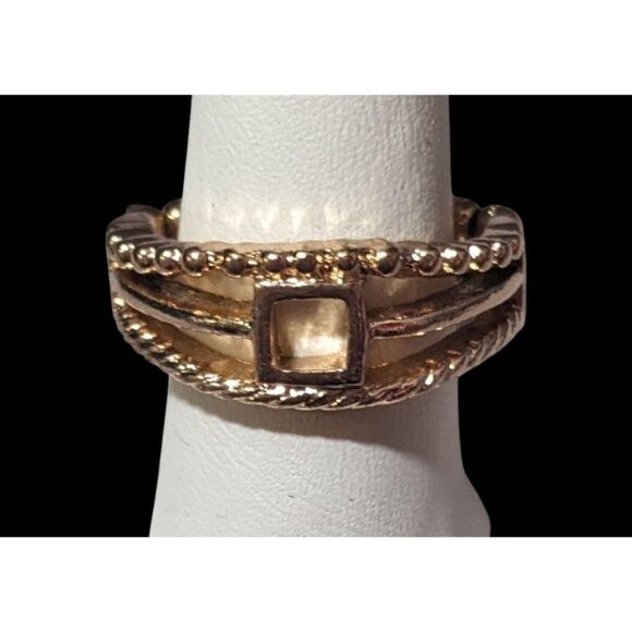 Paparazzi A Square Deal Gold Tone Stretch Ring Size 8 - Picture 7 of 14